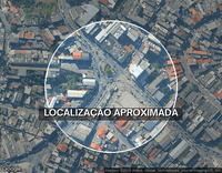 Terreno com casa inacabada em Carapicuíba
