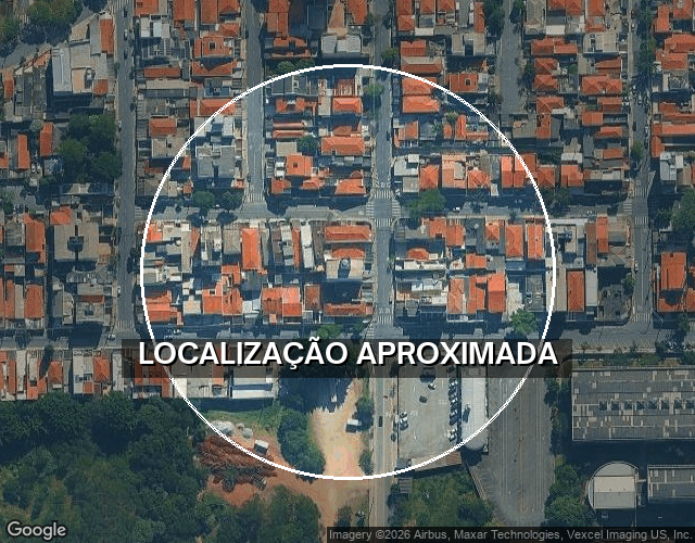 Sala comercial com 30m², banheiro e antecâmara, desocupada