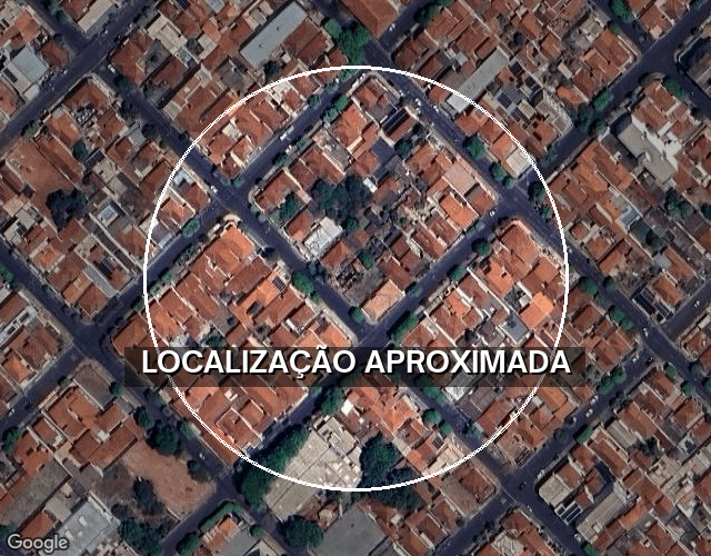Casa térrea com 03 cômodos nos fundos - 363m² de terreno em São José do Rio Preto