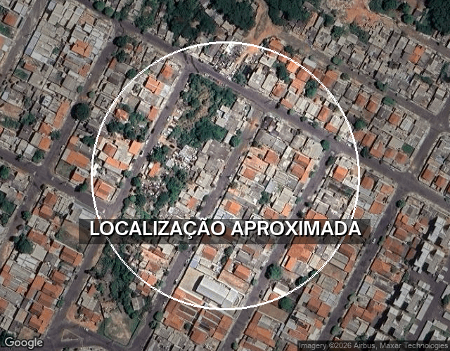 Casa com 2 quartos e 2 vagas no Vila Real