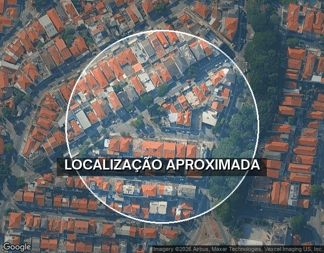 Sala comercial com 190,5 m², desocupada, ideal para investimento