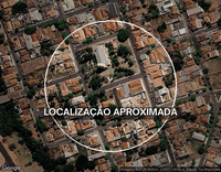 Imóvel comercial com 100m², salão amplo e 2 banheiros