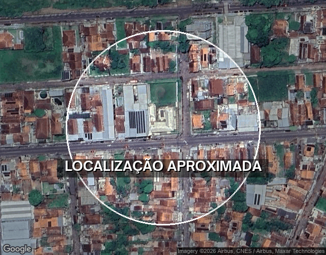 Casa com 3 suítes, 1 vaga de garagem, 292.73m² construídos, ocupada