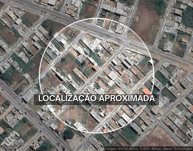 Casa com 50% de terreno, 360m², desocupada, ideal para investimento
