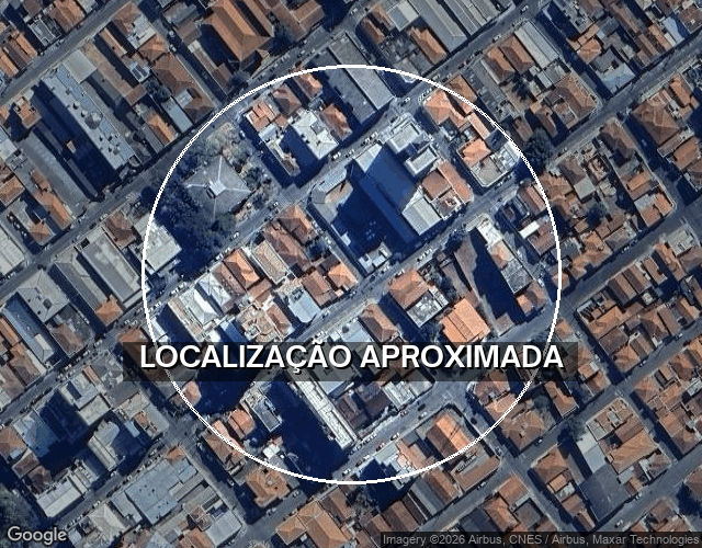 Casa com 46,49m², 1 vaga, terreno 200m², desocupada