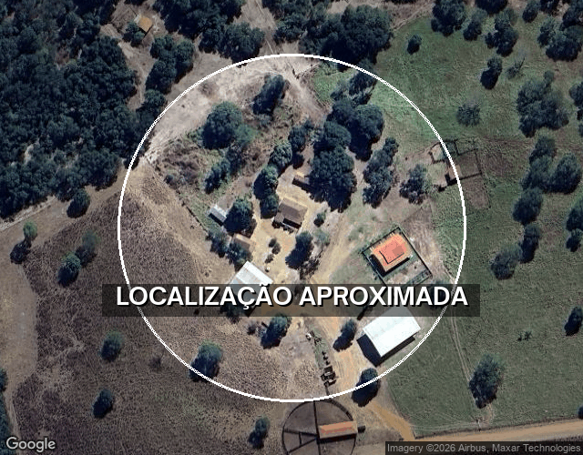 Fazenda Buriti Grande com 1.014 hectares, terreno pedregoso e madeiras de lei