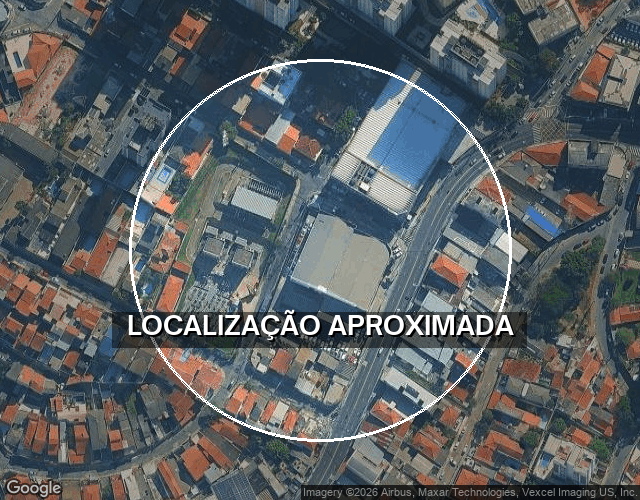 Galpão comercial com 3.637,38m², loja, escritórios e estacionamento