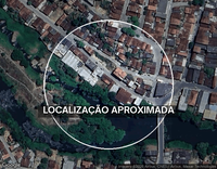 Prédio Comercial com 216m², 2 Banheiros