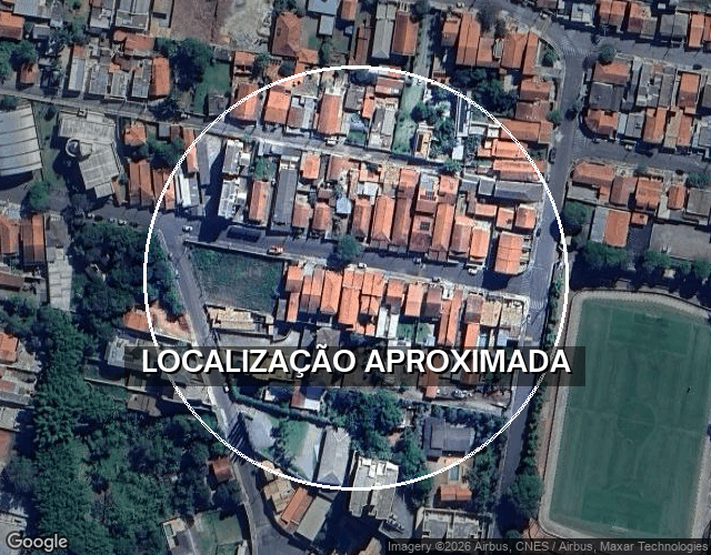 Terreno com casa residencial, 96,80m² construídos, 150m² de área