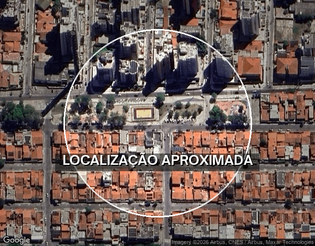 Cobertura de 393m², 7º andar, 3 quartos, 2 banheiros, desocupada