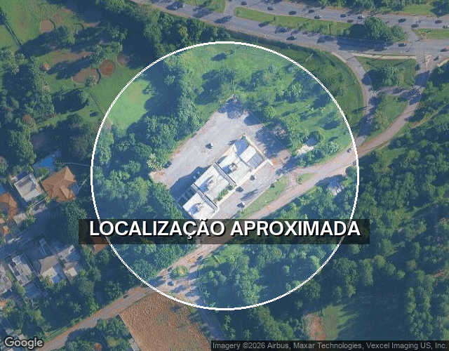 Imóvel comercial com loja e apartamento, 3 quartos, 1 suíte, 105m²