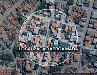 Terreno comercial com 125m² e construção em Araçuaí/MG