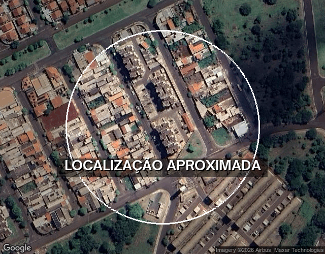 Apartamento com 2 quartos, 1 banheiro, cozinha e 1 vaga de garagem