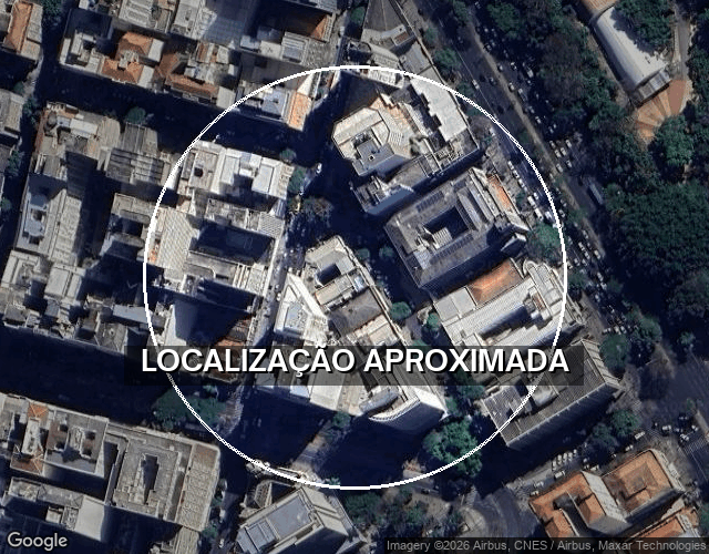 Hotel Metrópole com 64 quartos, piscina e 5 andares
