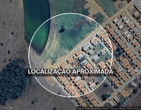 Comercial com 235m², terreno de 1375m² e 4 vagas em Bambuí/MG