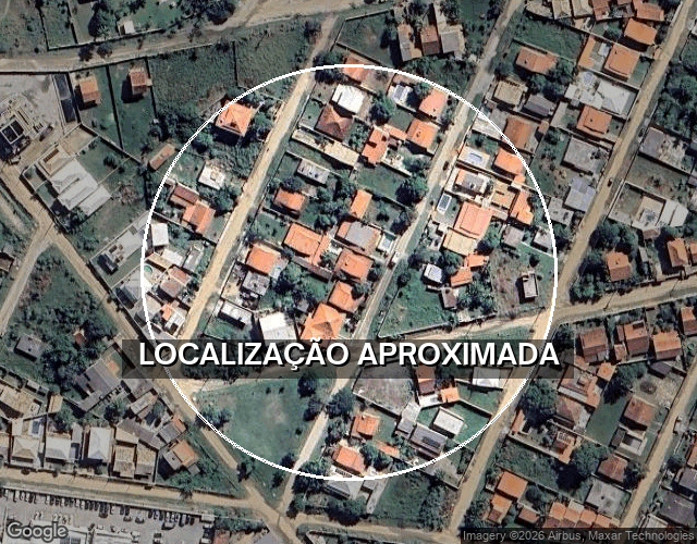 Casa com 2 quartos, 2 banheiros e 5 vagas de garagem