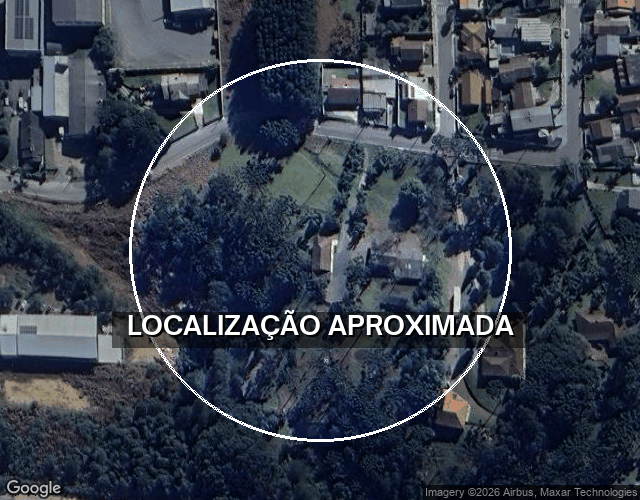 Quinhão com casa e galpão em terreno de 25.679m²