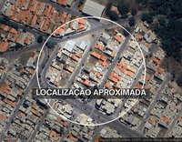 Terreno urbano de 270,72m², ideal para construção.