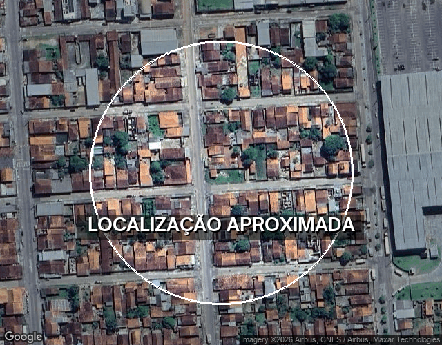 Casa com 2 quartos e 1 banheiro, área construída de 61.87m², desocupada