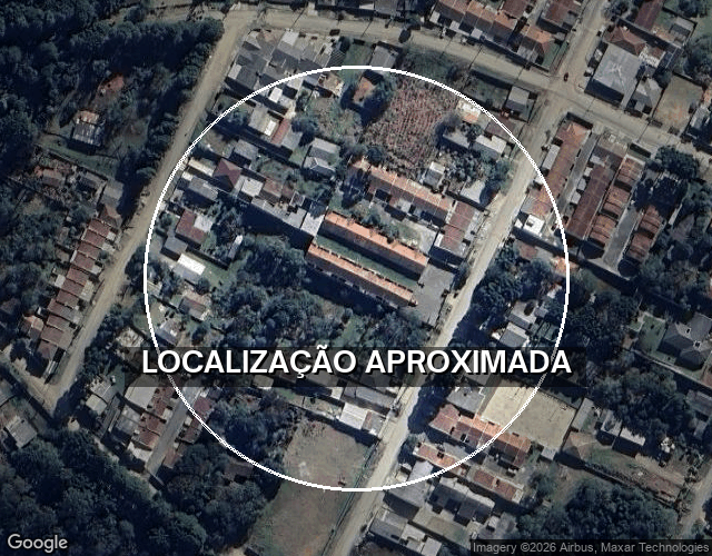 Casa com 2 quartos e 1 banheiro, área construída de 61.87m², desocupada
