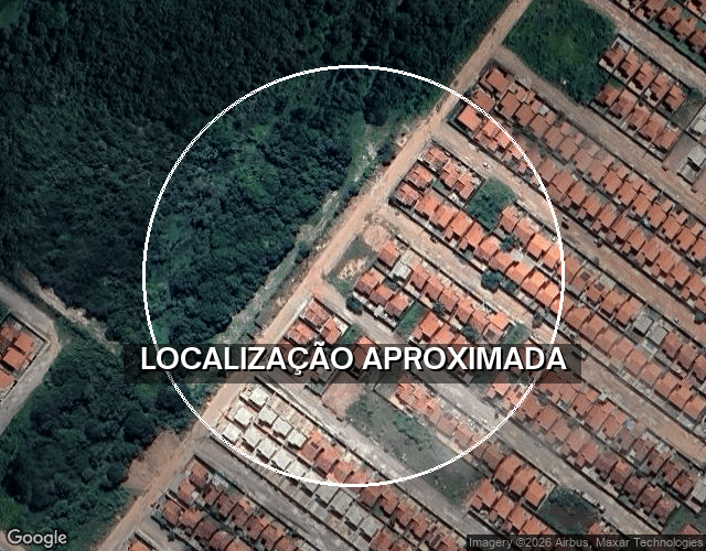 Casa com 2 quartos e 1 banheiro, área construída de 61.87m², desocupada