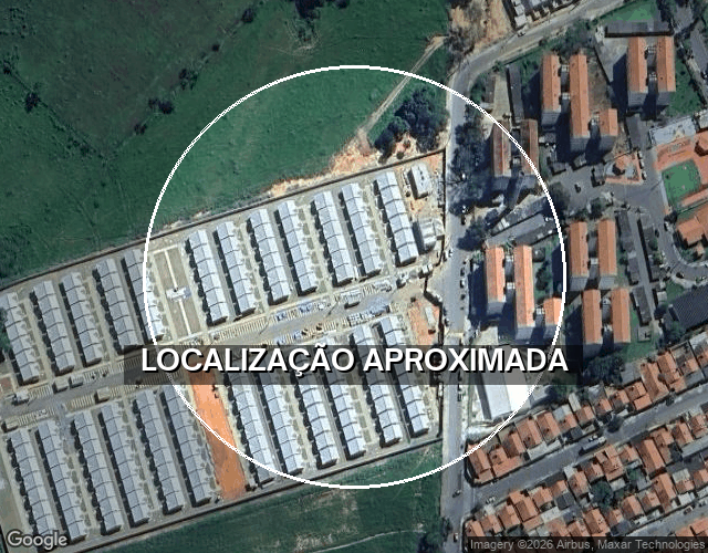 Casa com 2 quartos e 1 banheiro, área construída de 61.87m², desocupada