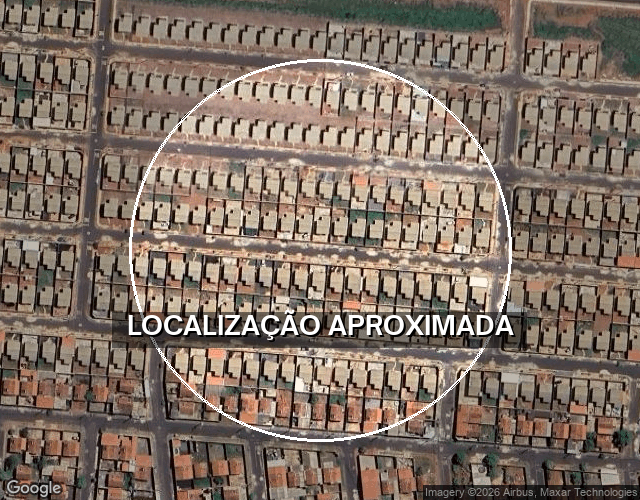 Casa com 2 quartos, 48,21m², terreno 200m², desocupada