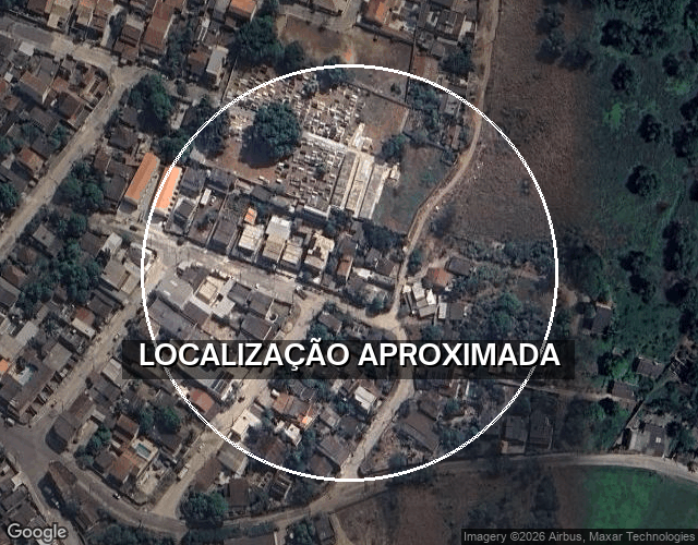 Casa com 2 quartos, 49,87m², terreno 720m², desocupada