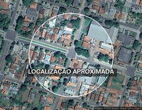 Casa térrea com 2 quartos, 1 suíte, 1 sala, 1 cozinha, 1 lavabo e 1 edícula