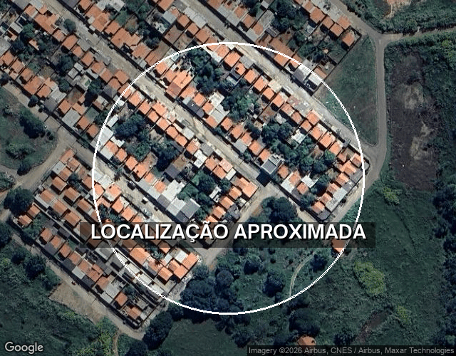 Casa com 2 quartos e 1 banheiro, área construída de 61.87m², desocupada