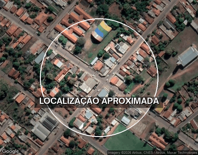 Casa com 2 vagas de garagem em Poconé/MT