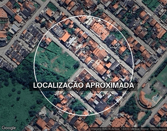 Casa com 2 quartos e 1 banheiro, área construída de 61.87m², desocupada