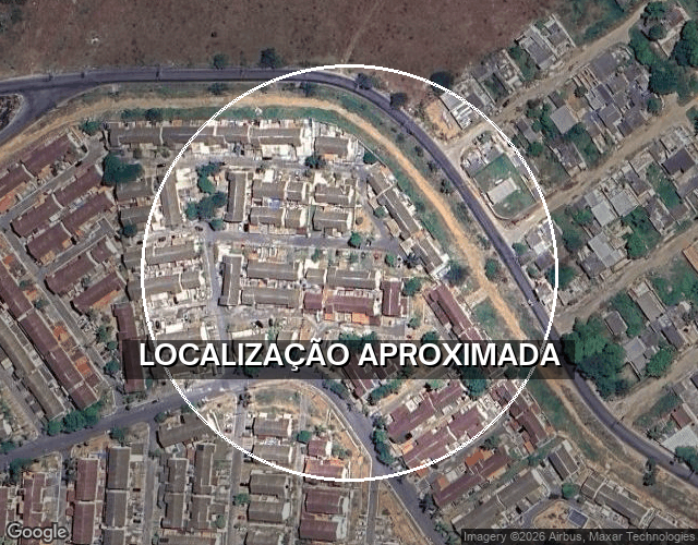 Casa com 1 vaga de garagem em condomínio