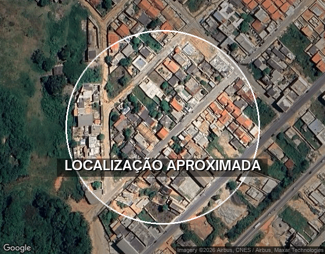 Casa com 1 vaga de garagem em condomínio fechado
