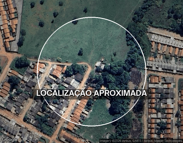 Casa com 2 quartos e 1 banheiro, área construída de 61.87m², desocupada