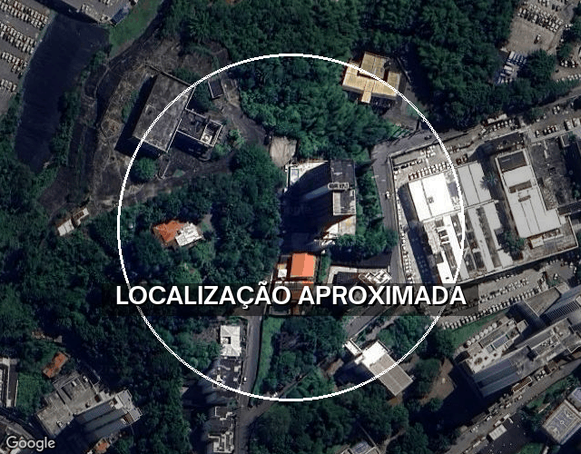 Apartamento com 3 vagas de garagem em Salvador