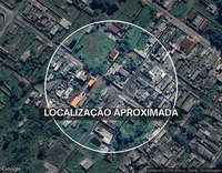 Chácara com 1.527,50 m², 8 vagas de garagem, desocupada