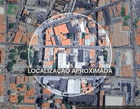 Prédio Comercial com 2 Quartos e 1 Banheiro