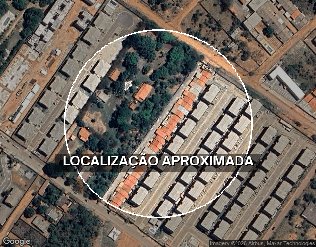 Apartamento com 2 quartos, varanda e 1 vaga de garagem