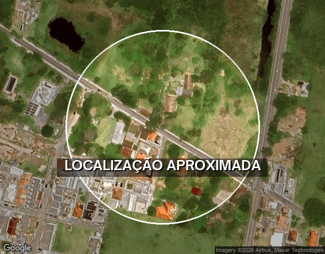 Terreno com 4 casas em Canasvieiras, 23.613,49m²