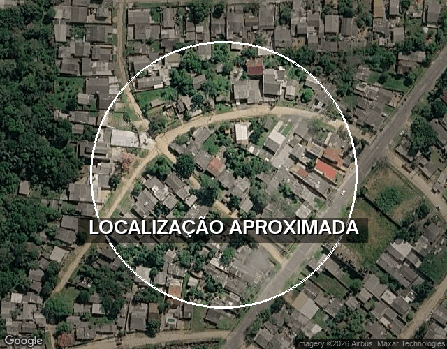 Casa com 1 vaga de garagem, 111m² construídos, ocupada
