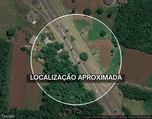 Casa com 581,36m², 1 vaga, desocupada em condomínio