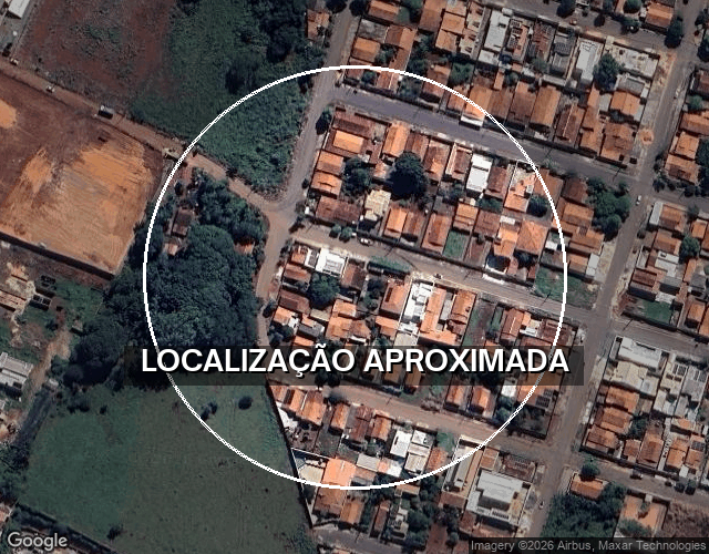 Casa com 3 quartos, 2 banheiros, 184,8 m² construídos, ocupada