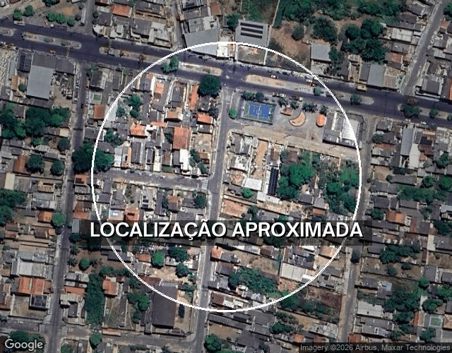 Casa com 2 vagas, 140m² construídos, ocupada