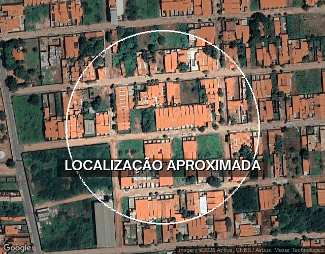 Casa com 1 vaga de garagem, 100m² construídos, ocupada