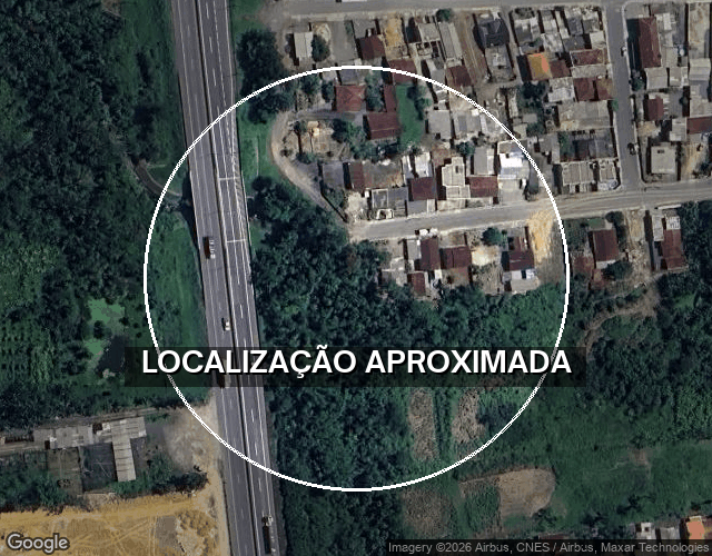 Casa com 3 quartos, 3 banheiros e 1 vaga de garagem, 206 m², ocupada