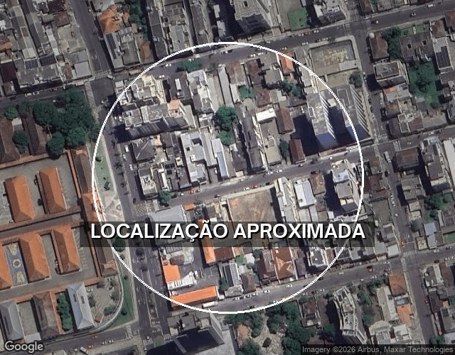 Edifício comercial e residencial com 420m², 5 apartamentos e sala comercial
