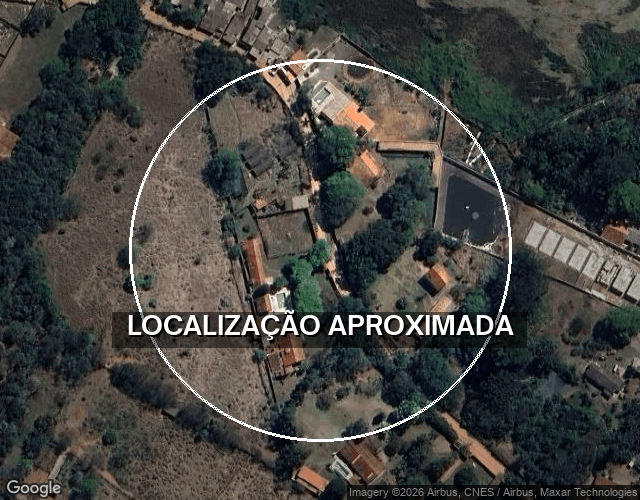 Casa com terreno 7.420m², 160m² construídos, 2 quartos, 1 banheiro