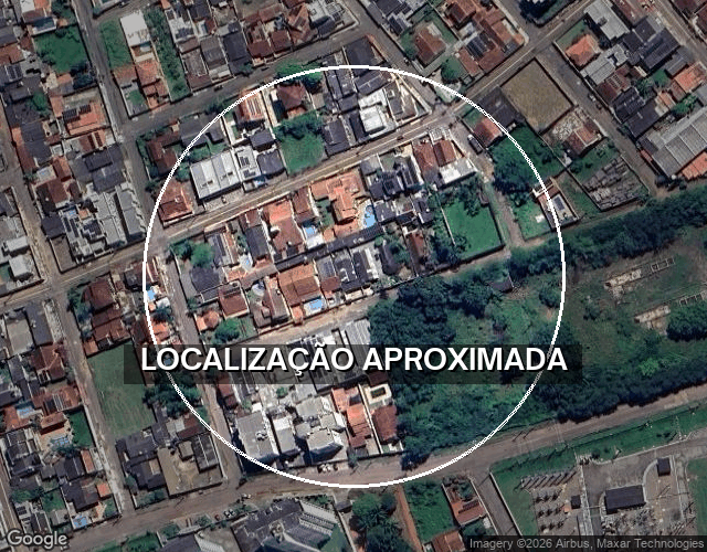 Casa com 271,52m², 3 quartos, 2 banheiros, desocupada