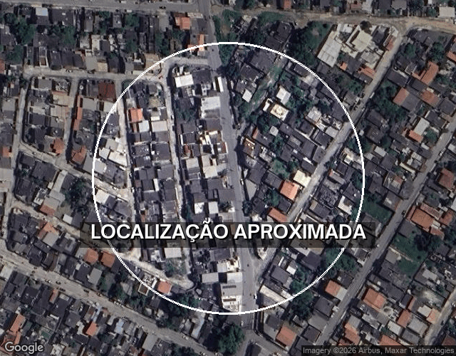 Casa com 44m² privativos e 135m² de terreno, 1 quarto, desocupada
